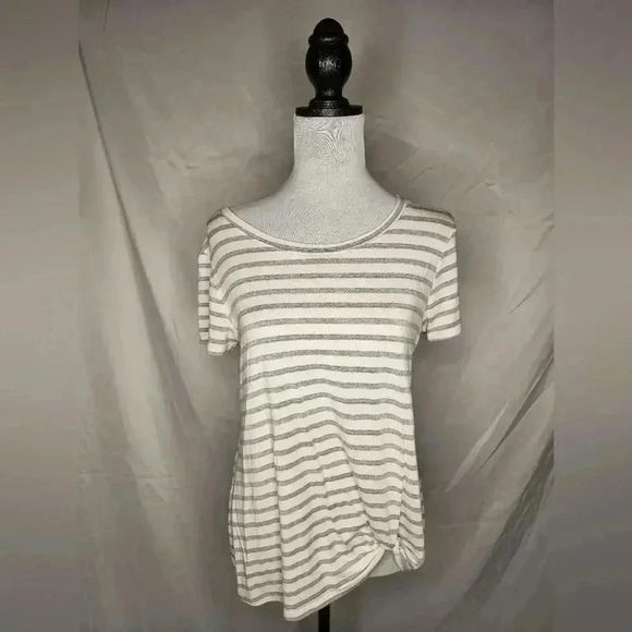 Green Envelope gray and cream tunic short sleeve size small - Picture 1 of 3